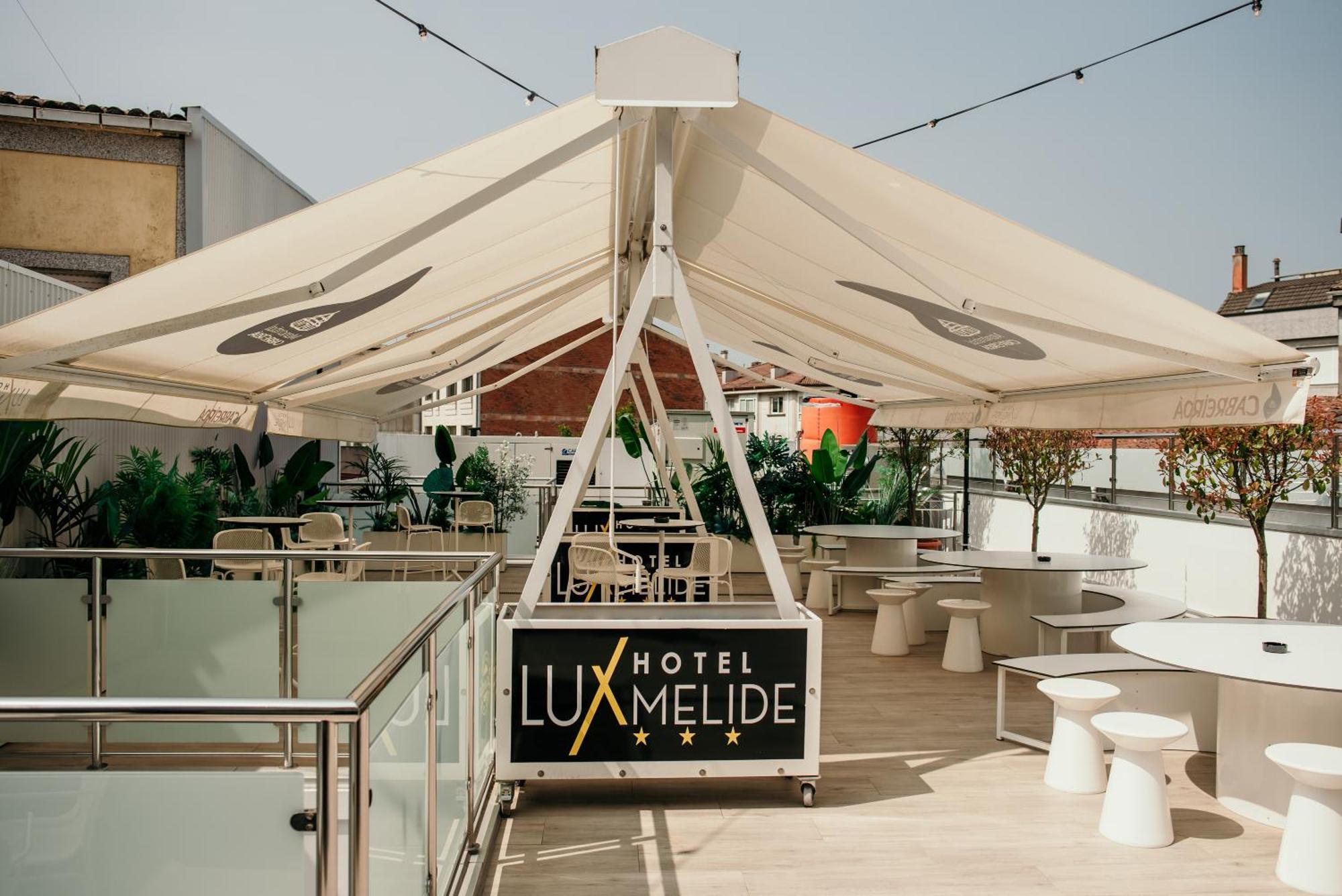 Hotel Lux Melide Exterior foto